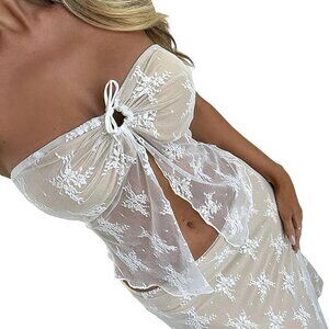 Women’s tube lace top
